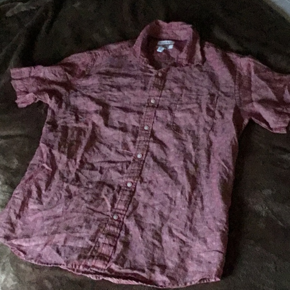 NWOT Amazon Essentials button down